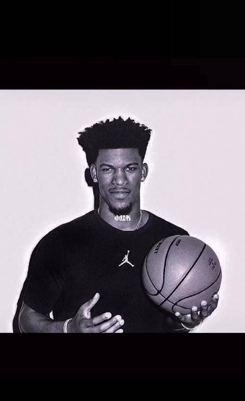 雷速体育-巴特勒回归赛场，战术调整首场状态亮眼，RNG观众沸腾！的简单介绍